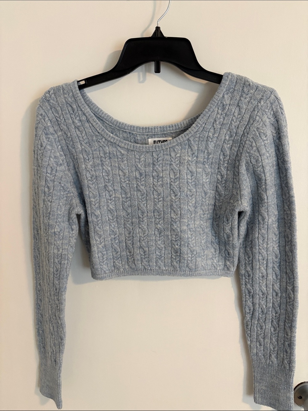 Cropped Cable Knit Scoop Neck Sweater - Light Blue